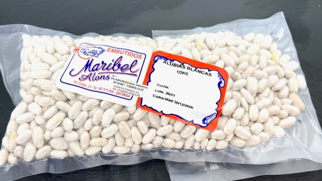 Alubias blancas de la zona, cosecha propia. 1/2kg
